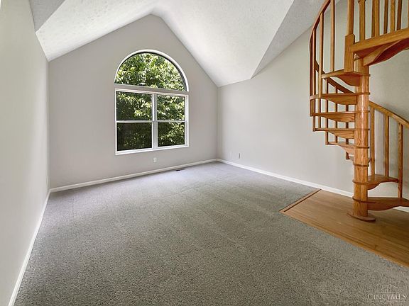 4th image of 2216 Woodacre Dr