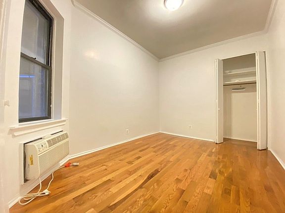 3rd image of 164 E 78th St #4B
