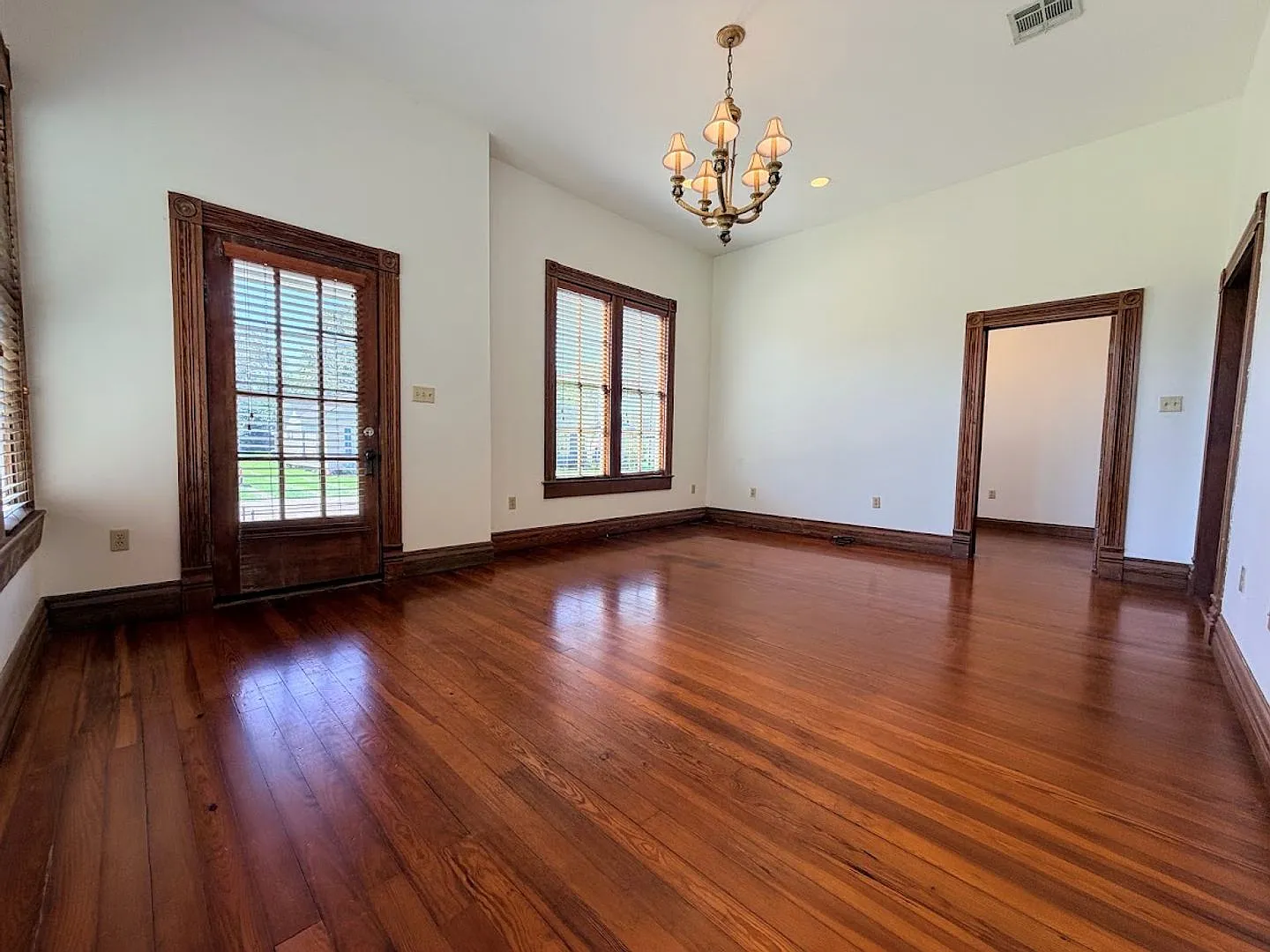 2-Bedroom Home + Bonus Room in Downtown Lake Charles — Photo 3