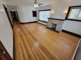 811 60th St #1E, Kenosha, WI 53140
