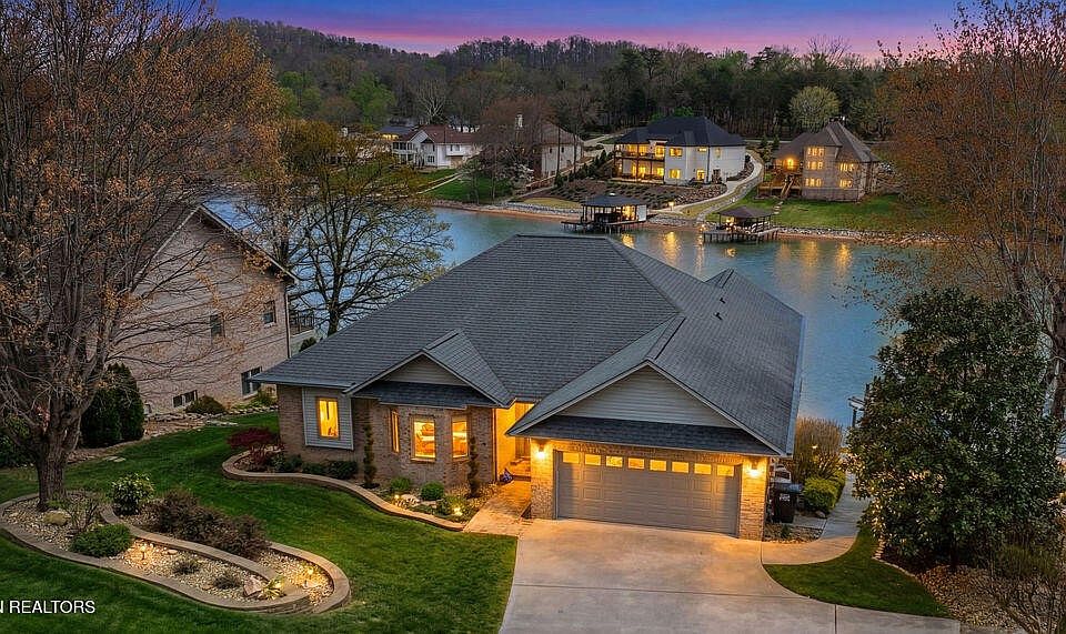 1st image of 112 Oostagala Dr