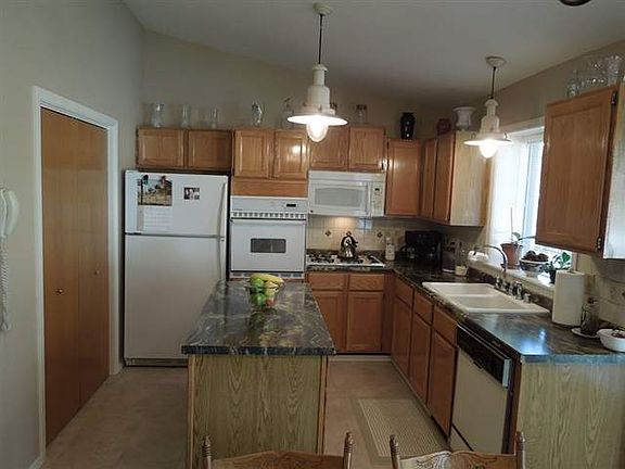 2nd image of 4805 E Peone Pines Dr