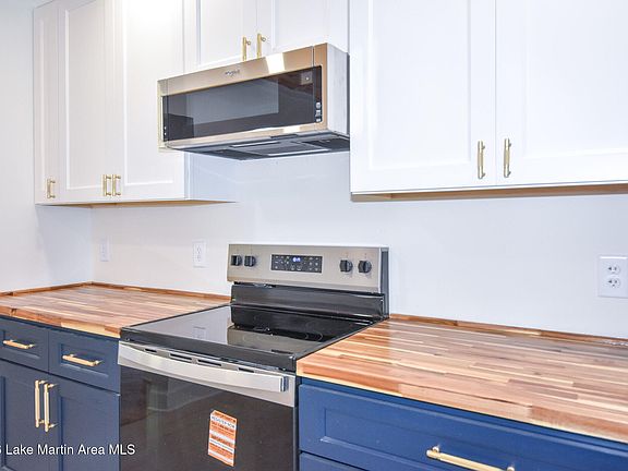 5th image of 94 Brummitt St