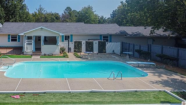 2nd image of 168 Grover Ln