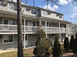 48 Dean St APT 6, Stamford, CT 06902