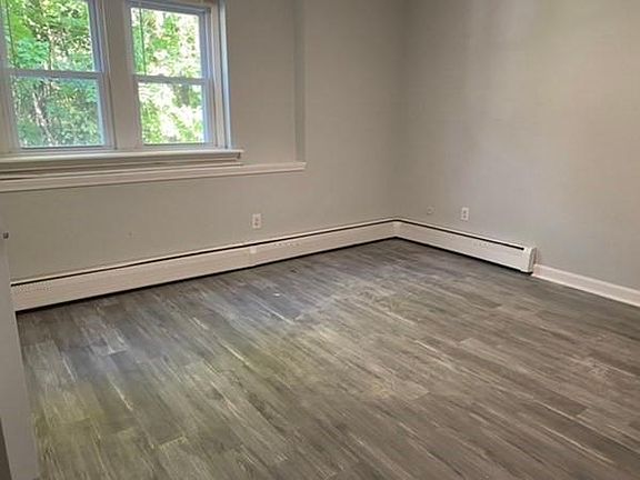 3rd image of 36 Marcello Ave APT 1