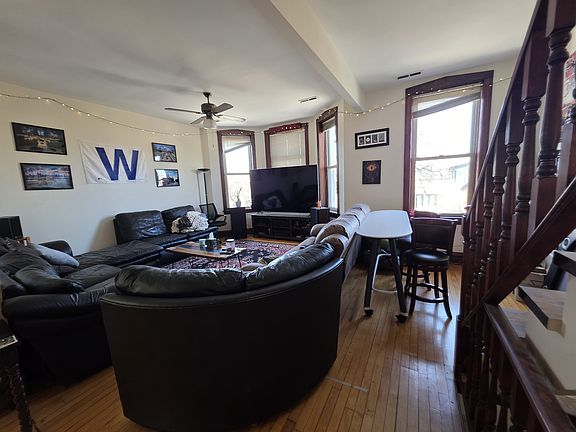 5th image of 2315 N Oakley Ave