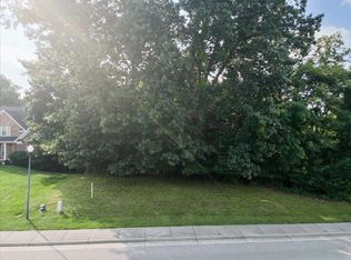 8156 River Course Dr, Radford, VA 24141