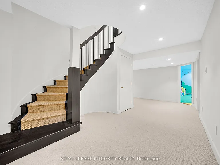 13 Cecil Walden Rdg — Photo 38