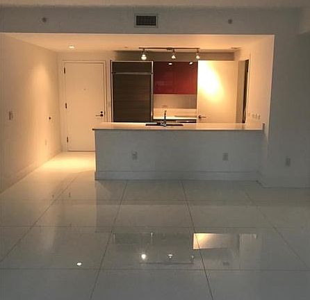 3rd image of 1100 S Miami Ave APT 510