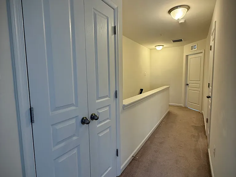 2724 Downing Ln — Photo 12