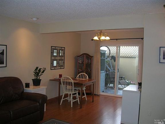 5th image of 1 Oliva Dr #C