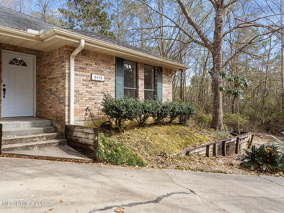 3rd image of 6418 Apelehama Rd