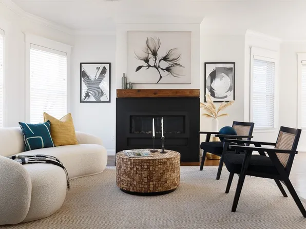 448 Medford St #2, Somerville, MA 02145