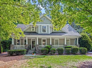 2323 Branch Hill Ln, Lake Wylie, SC 29710