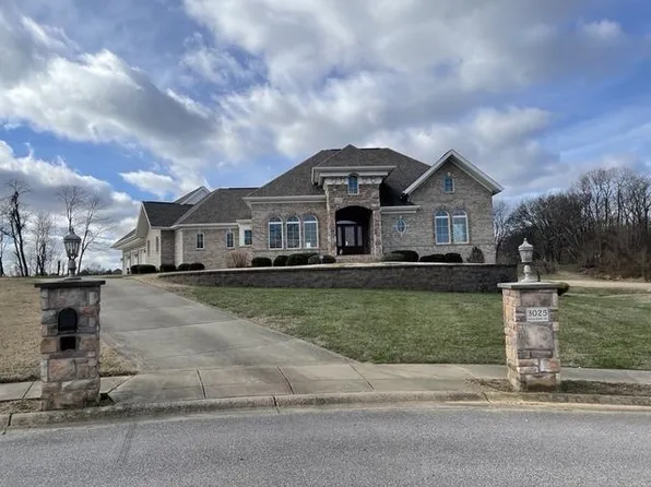 3025 Field Stone Dr, Henderson, KY 42420