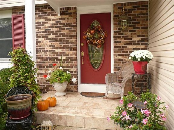 2nd image of 8151 Winding Trail Pl