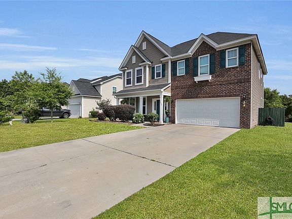 3rd image of 2805 Garden Hills Loop