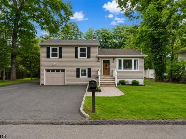 427 Shepperd Ln, Vernon Twp., NJ 07422