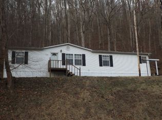 7402 R D Bailey Hwy, Brenton, WV 24818