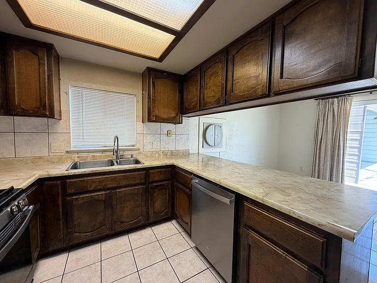 25670 Ash Rd — Photo 14