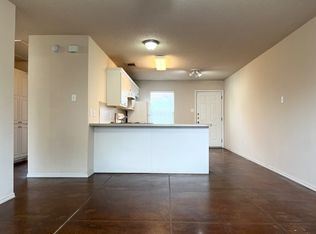 2401 73rd St APT 15, Lubbock, TX 79423