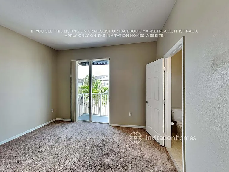 15305 SW 88th Ter — Photo 10