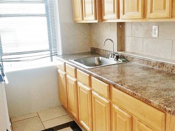 3rd image of 21-47 33rd St #5LL