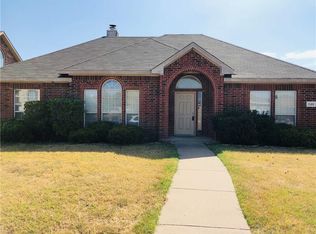 1126 Suffolk Ln, Cedar Hill, TX 75104