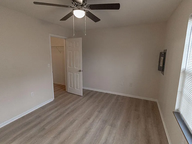 1325 Godas Dr — Photo 11