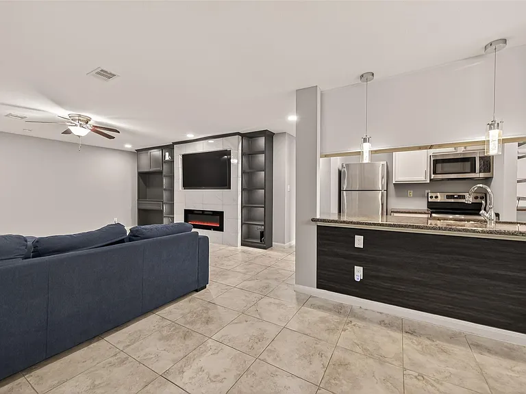 5333 Richmond Ave #33 — Photo 8