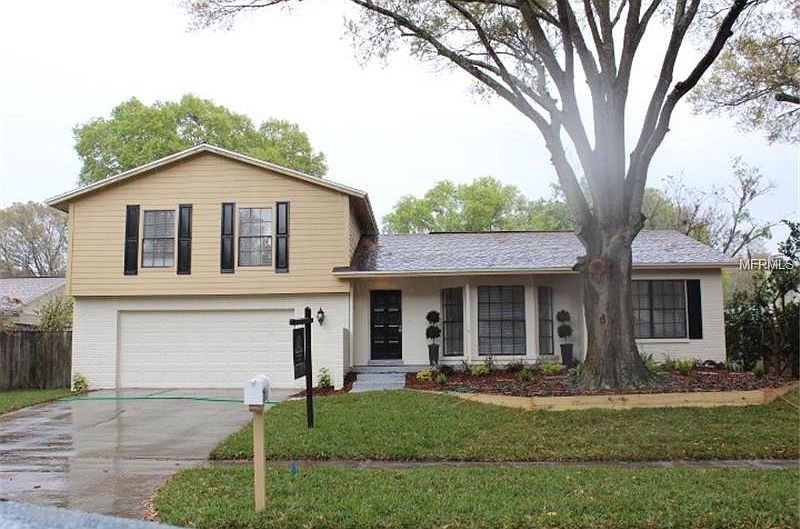 1st image of 15811 Ashbury Pl