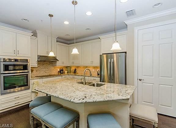 4th image of 4740 Colony Villas Dr Unit 701