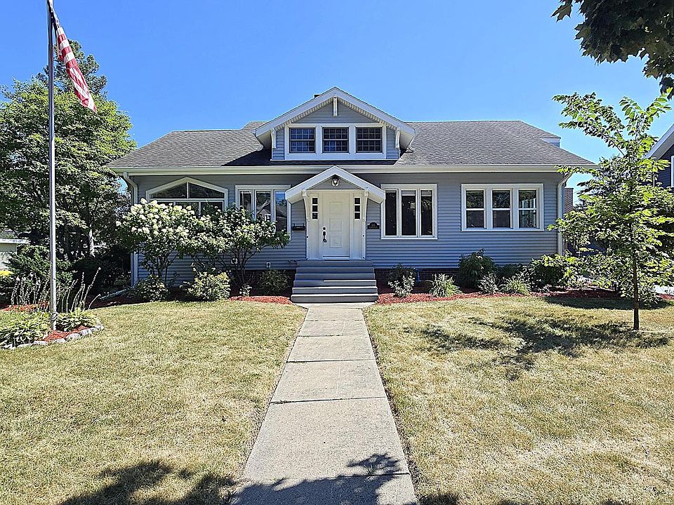 1st image of 215 Randall PLACE