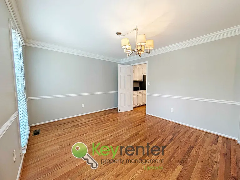 316 Pelham Falls Dr — Photo 12