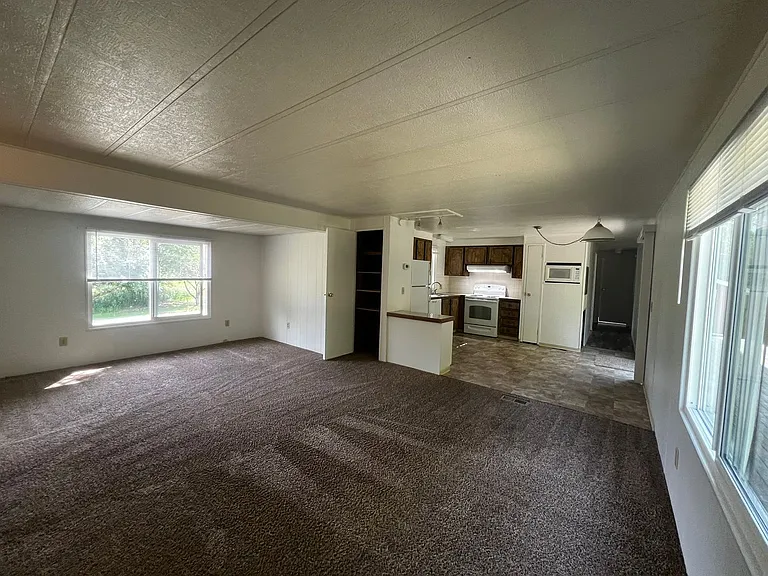 7220 Valley View Rd — Photo 5
