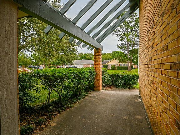 4th image of 12426 Copperfield Dr