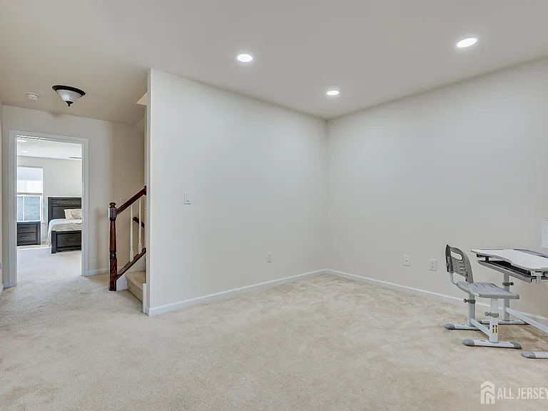 14 Hyacinth Ln — Photo 26
