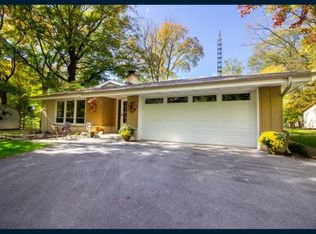 N5049 Coffee Rd, Helenville, WI 53137