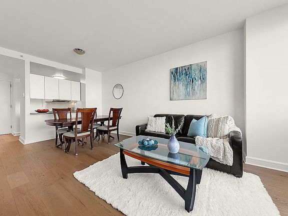 2nd image of 100 Riverside Blvd APT 5H