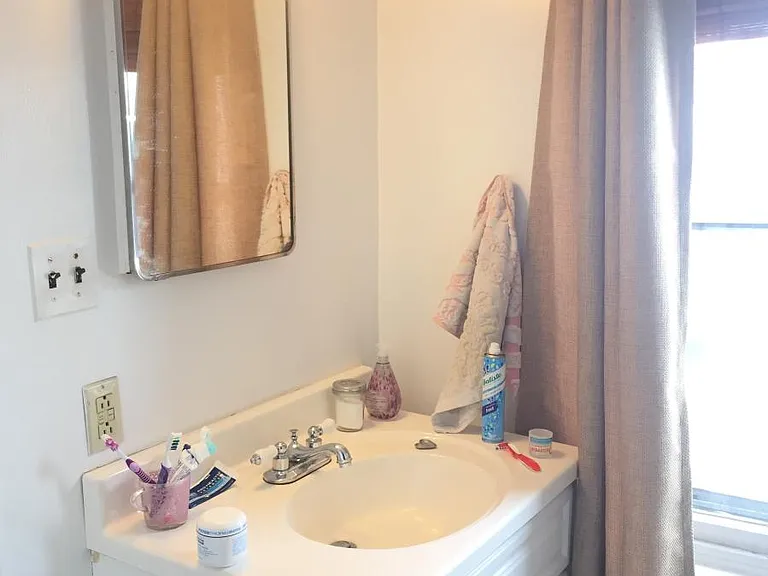 337 S 21st St #3E — Photo 9