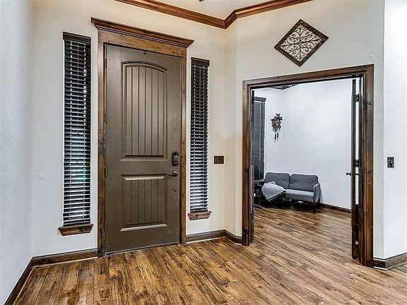 5th image of 4725 Rosewood Ct