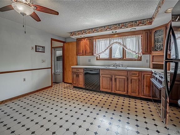2nd image of 157 Broezel Ave