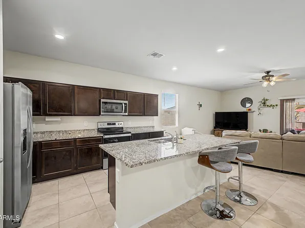 1872 W CENTRAL Avenue, Coolidge, AZ 85128