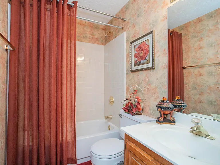 1508 Clover Ct — Photo 21
