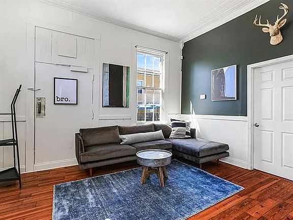 2nd image of 3231 Annunciation St
