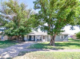 308 W Ellwood Blvd, Anton, TX 79313
