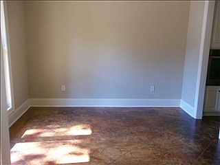 4th image of 112 Saint Charles Ave