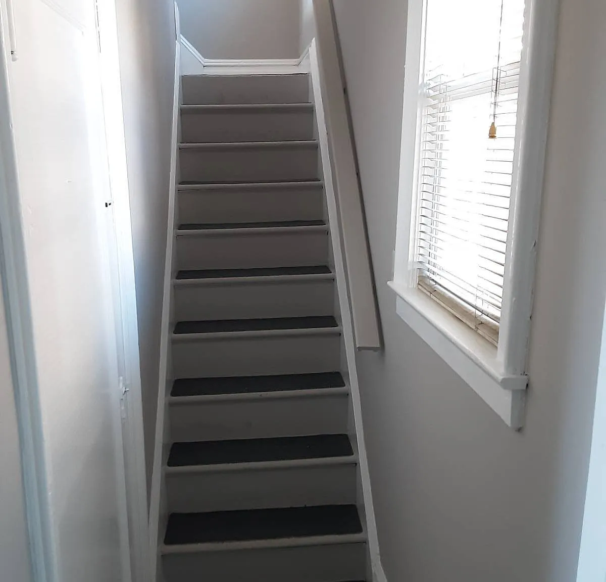 2 bed, 1.0 bath, $2,400 — Photo 2