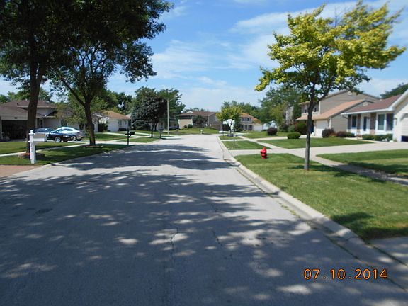 3rd image of 960 Brower Dr